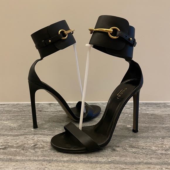 Host Pick⭐️GUCCI Ursula horsebit ankle cuff heels - Picture 2 of 11